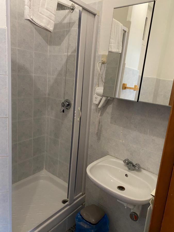 Hotel Nuovo Metropol Albissola Marina Eksteriør bilde